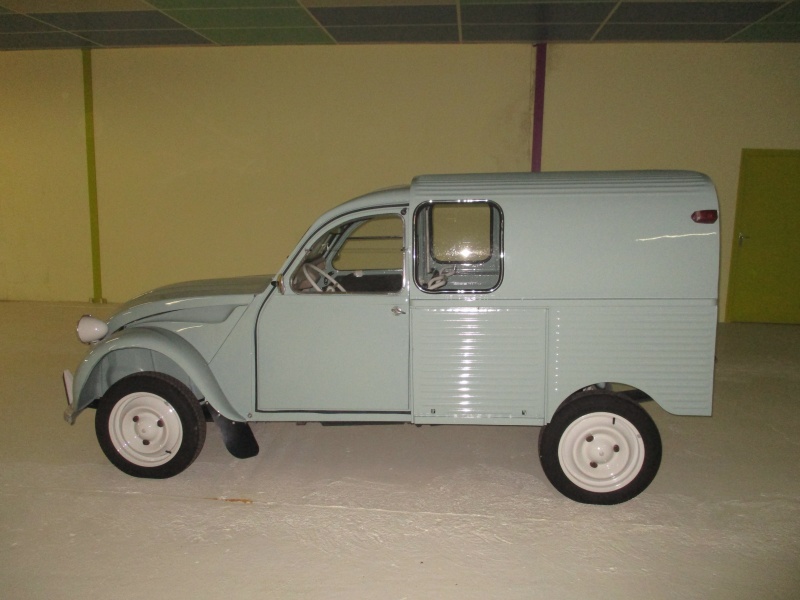 Citroen 2CV AZU fourgonnette de 1962 à vendre - voiture ancienne de