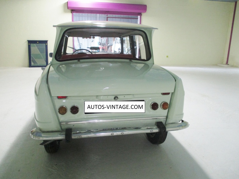 Miniatures montées - Citroen Ami 6 - Jaune/Blanc 1961 1/24 Whitebox